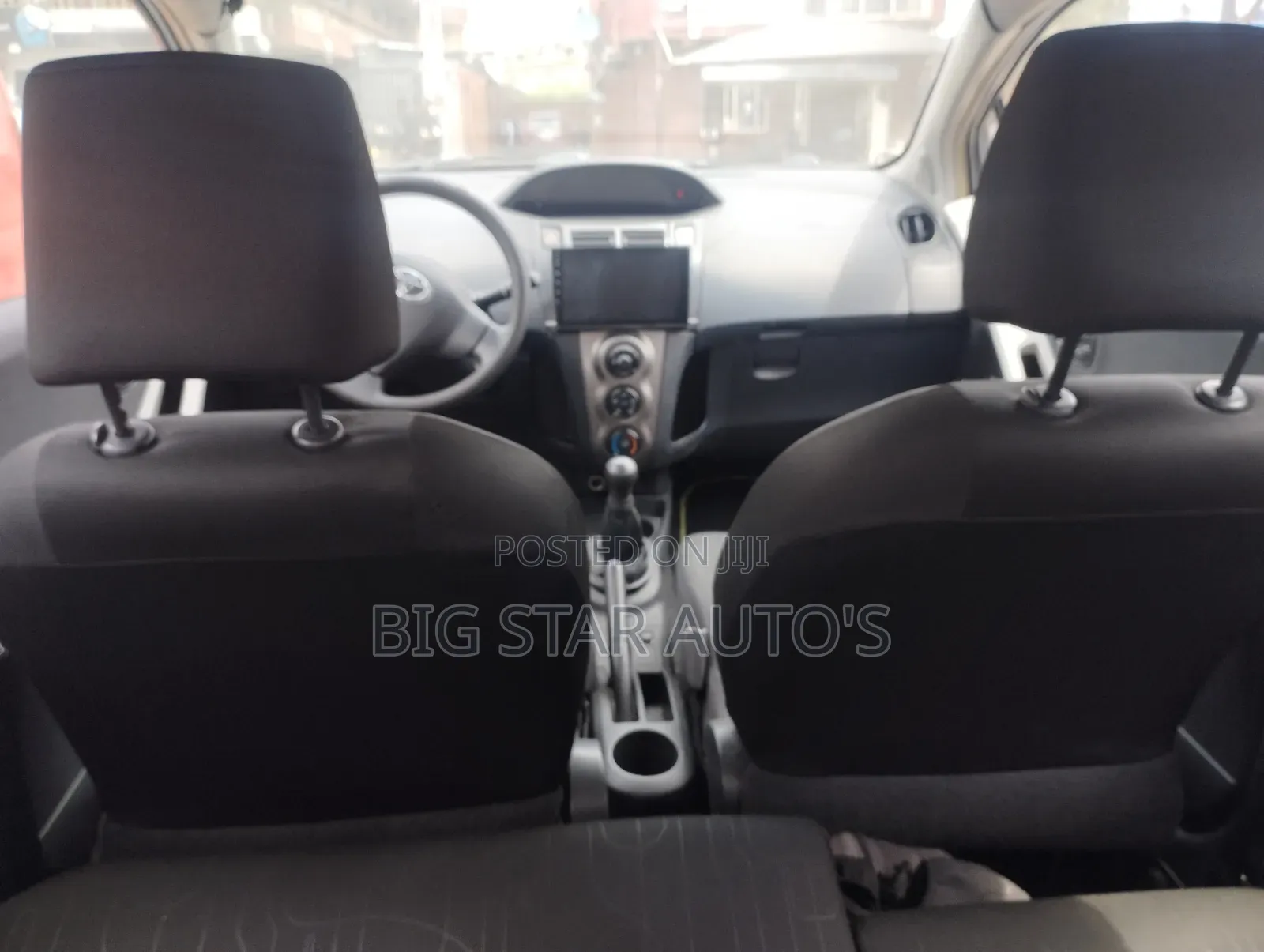 Toyota Yaris 1.4 2002 Silver