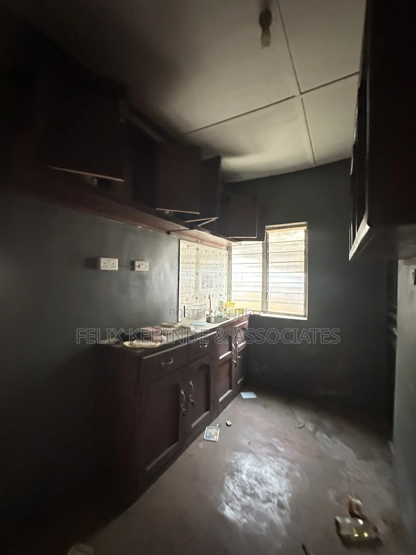 3bdrm Bungalow in Elewuro Estate, Akobo for sale