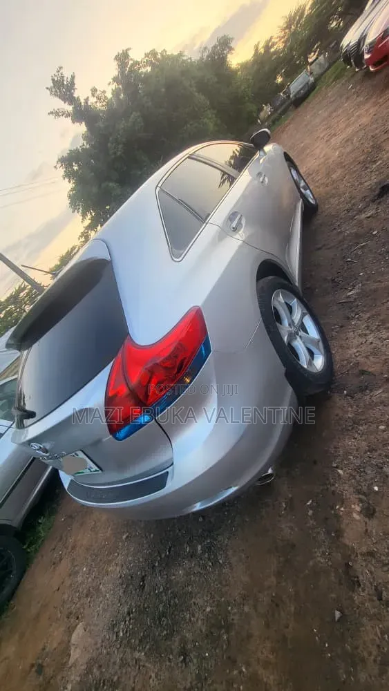 Toyota Venza V6 2011 Silver