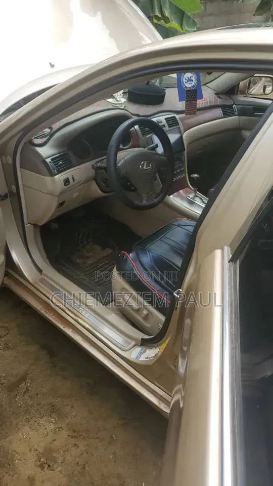 Lexus ES 330 Sedan 2004 Gold