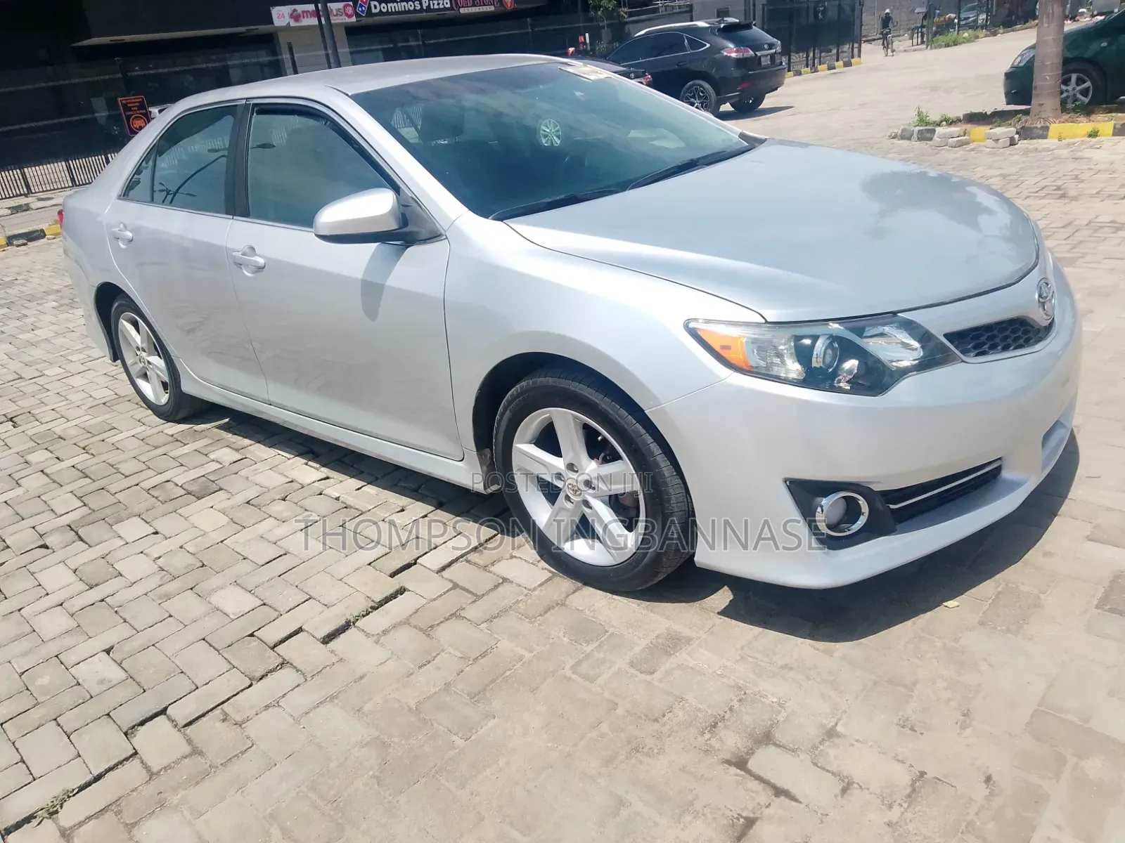 Toyota Camry SE 4dr Sedan (2.5L 4cyl 6A) 2013 Silver