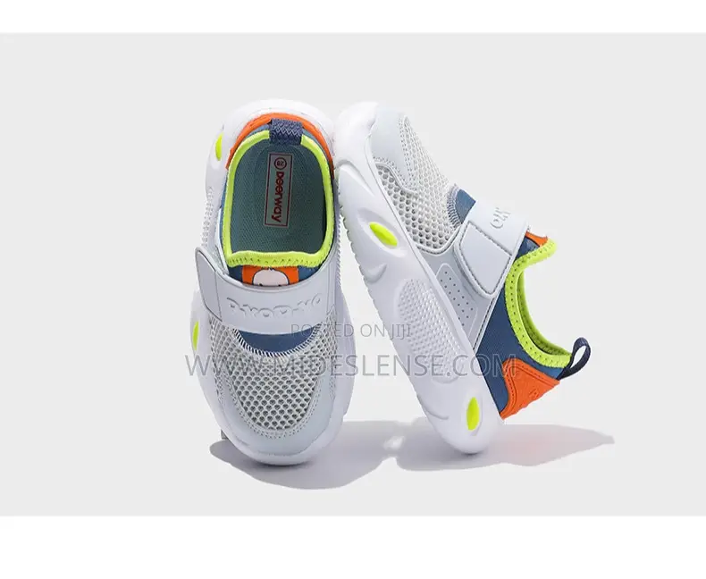 Lightweight Children Breathable Sneaker