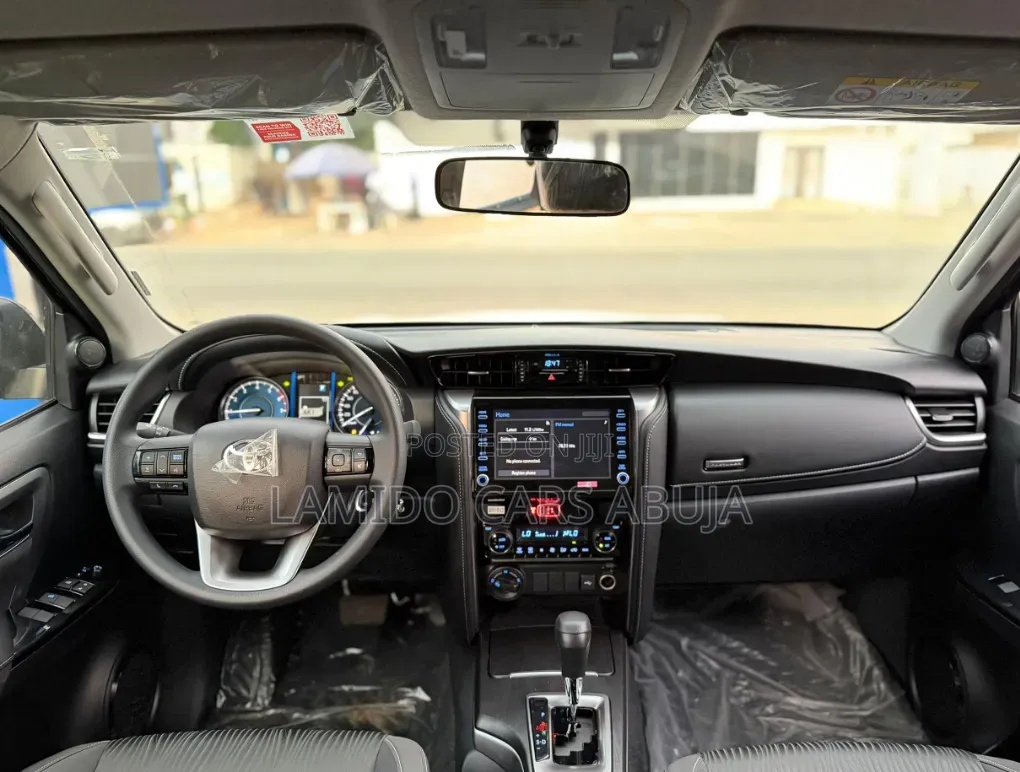 New Toyota Fortuner 2025 Black