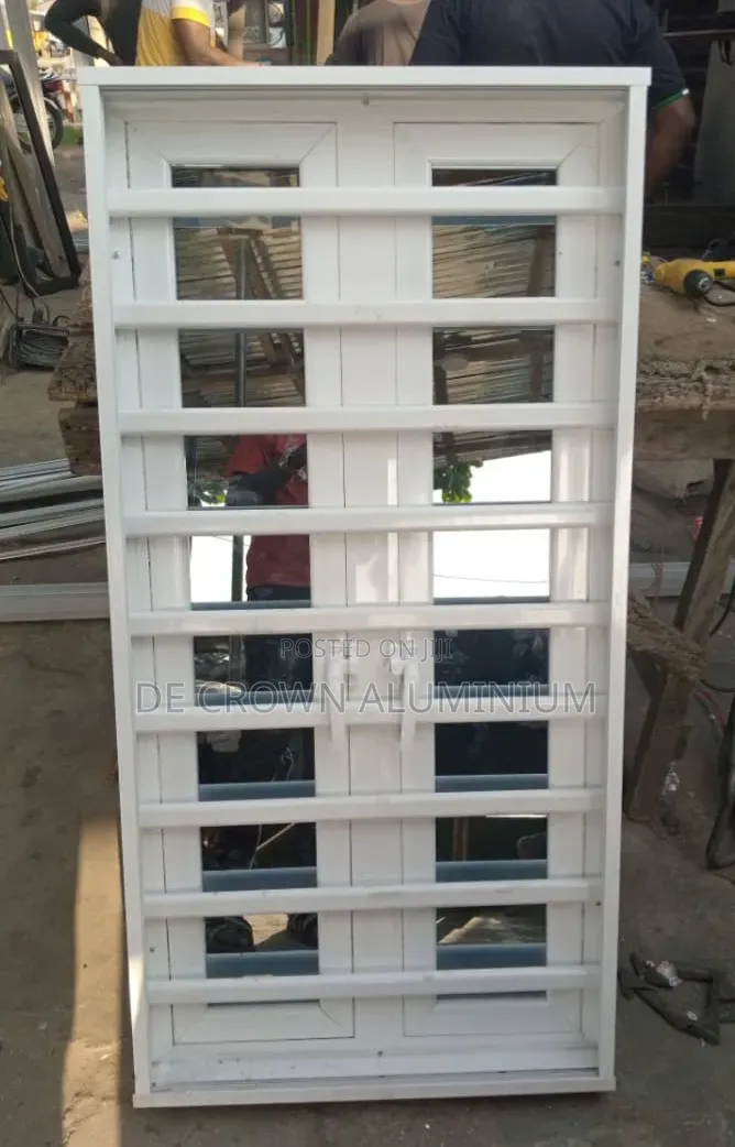 Premium White Aluminium Casement Windows With Burglary P Mosquito Net