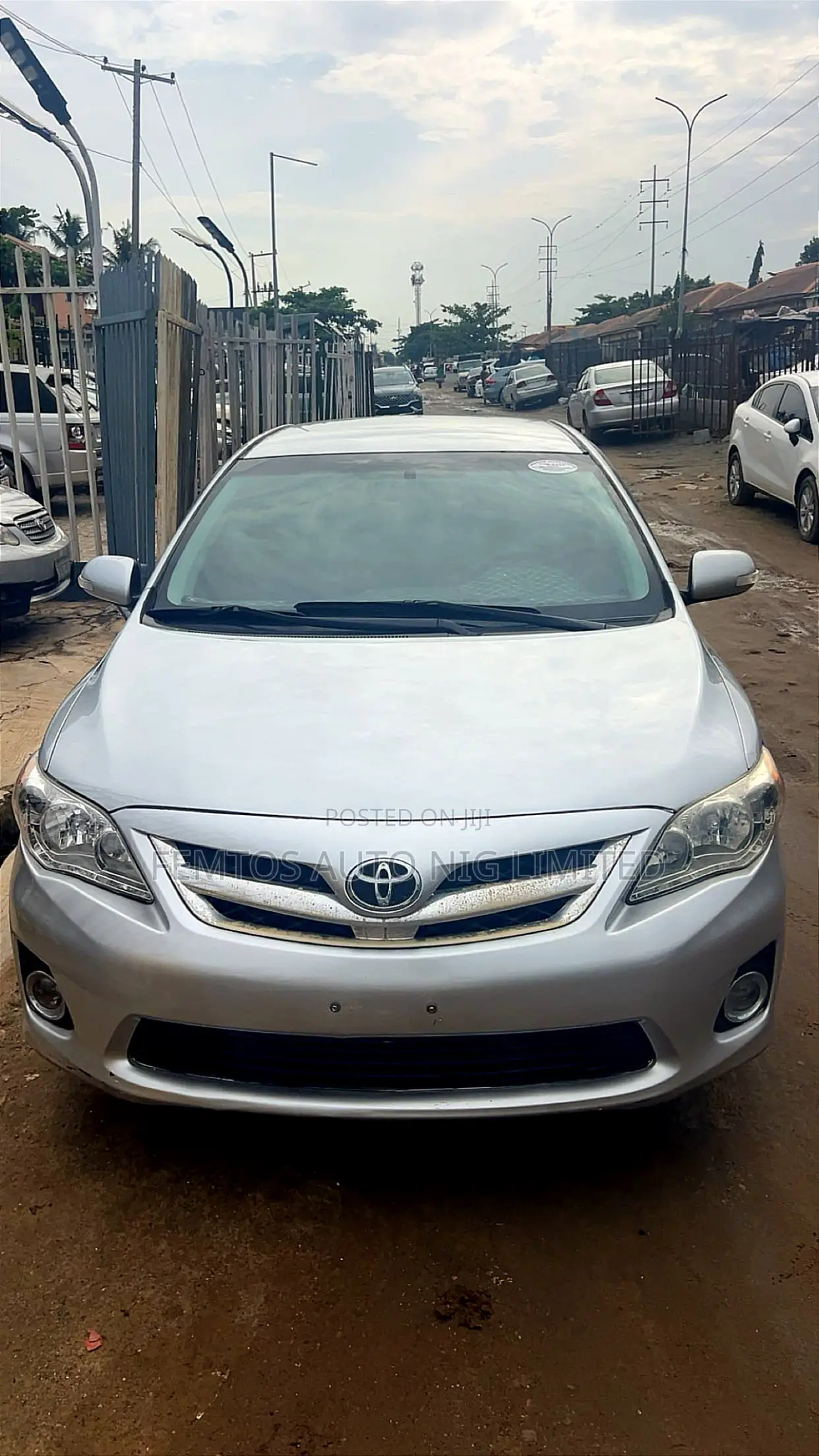 Toyota Corolla 2012 Silver