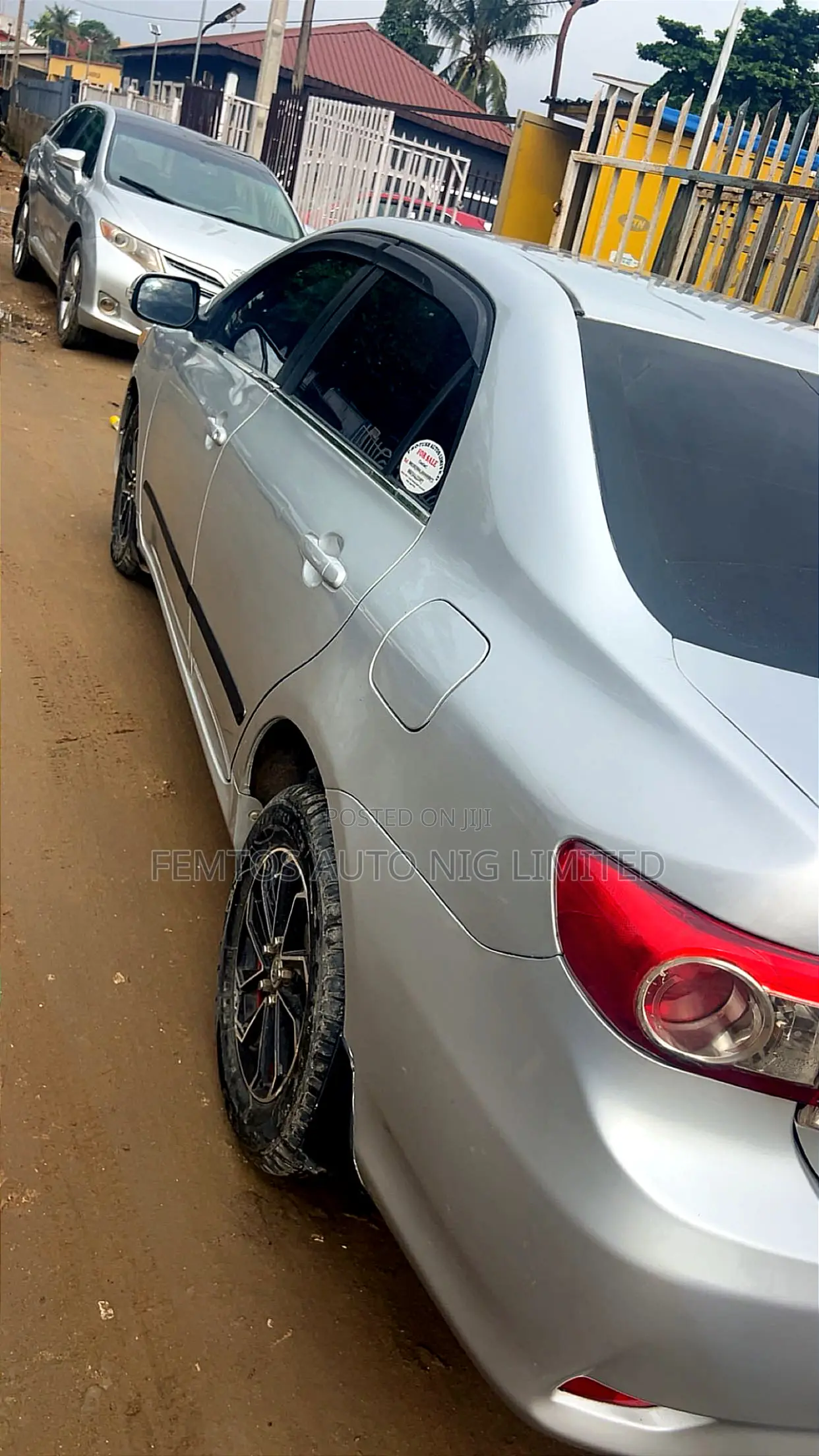Toyota Corolla 2012 Silver