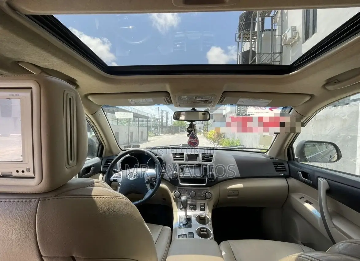 Toyota Highlander 2013 Blue