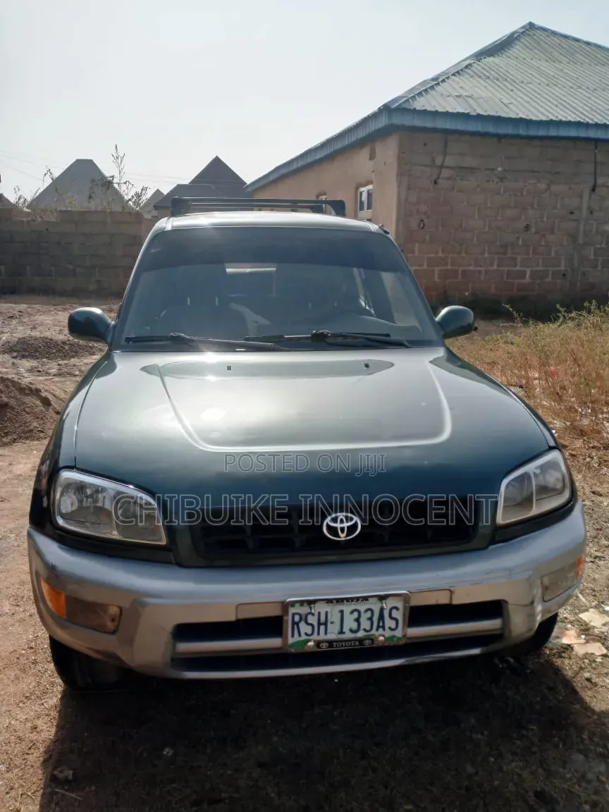 Toyota RAV4 1999