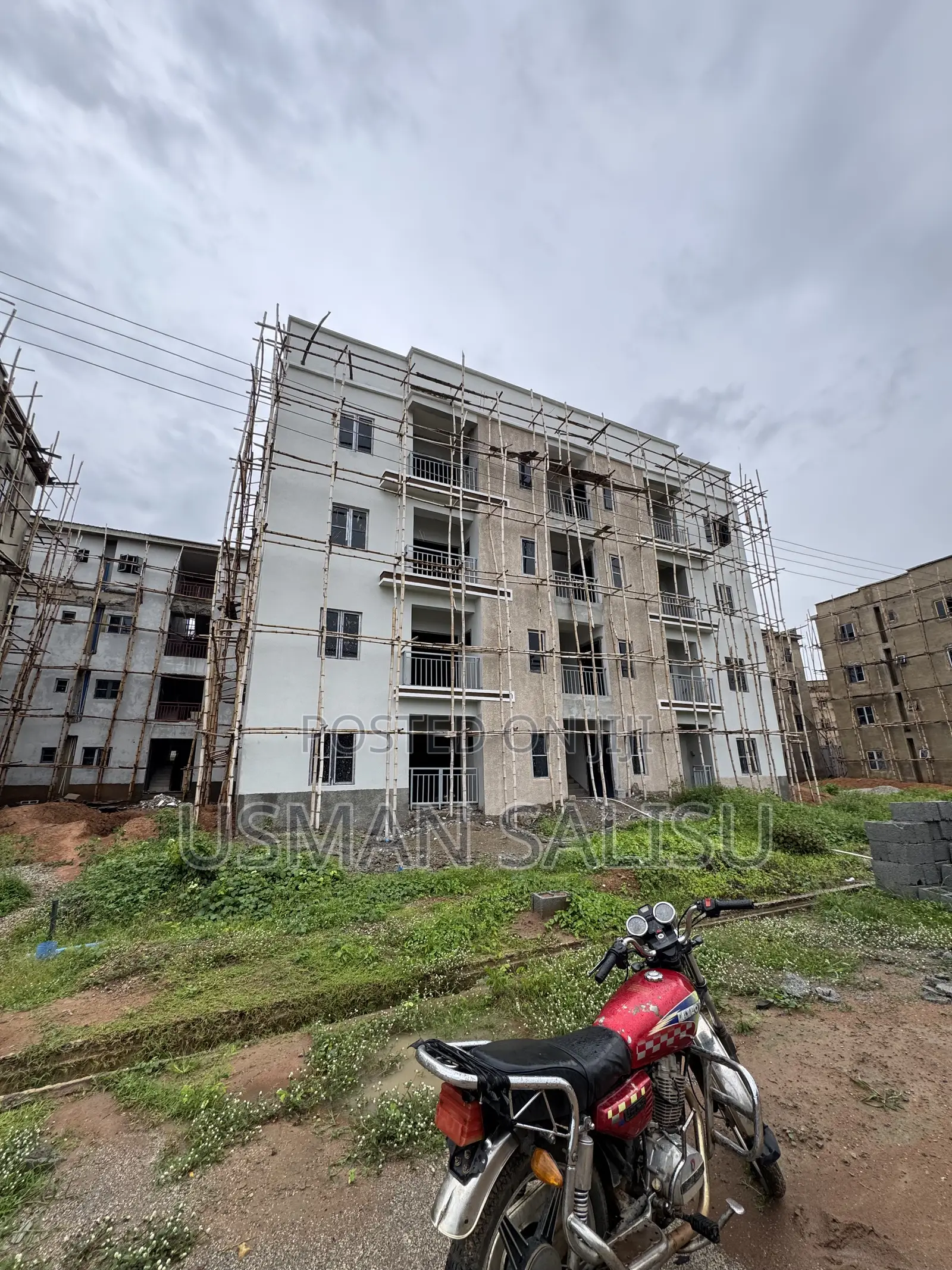 2bdrm Block of Flats in Karsana for sale