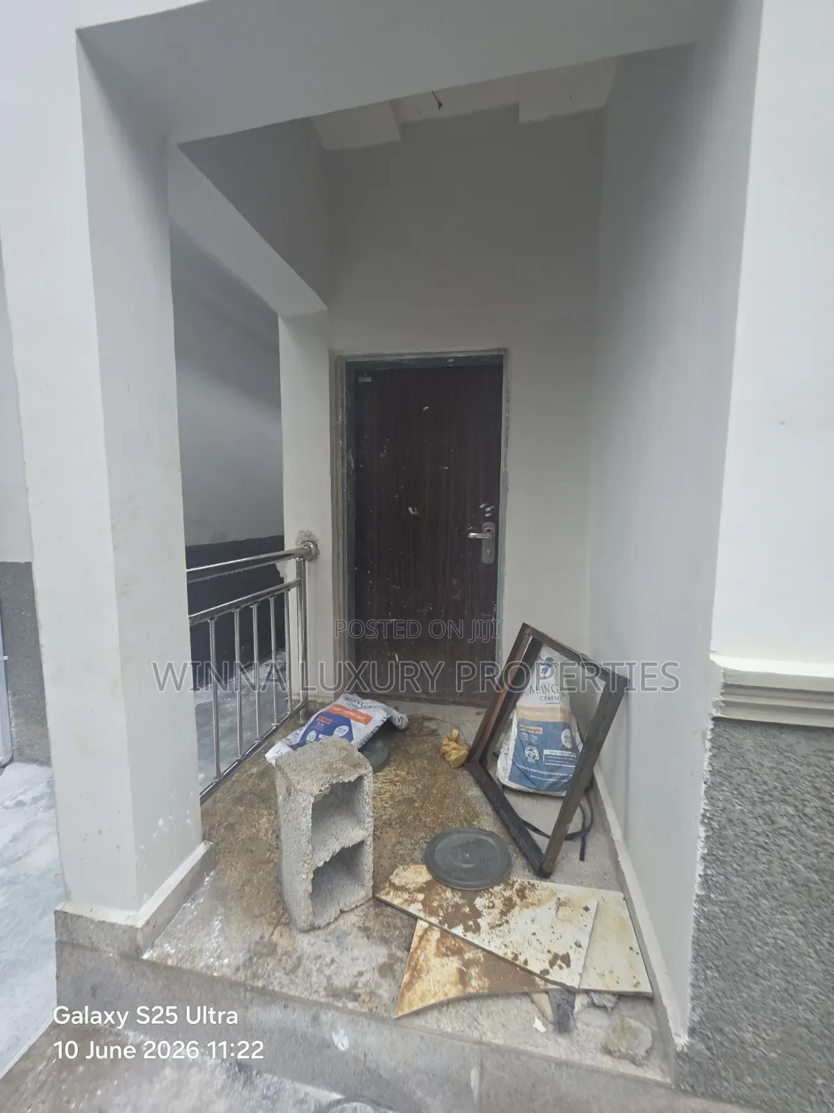 2bdrm Apartment in Table City, Lugbe District for rent