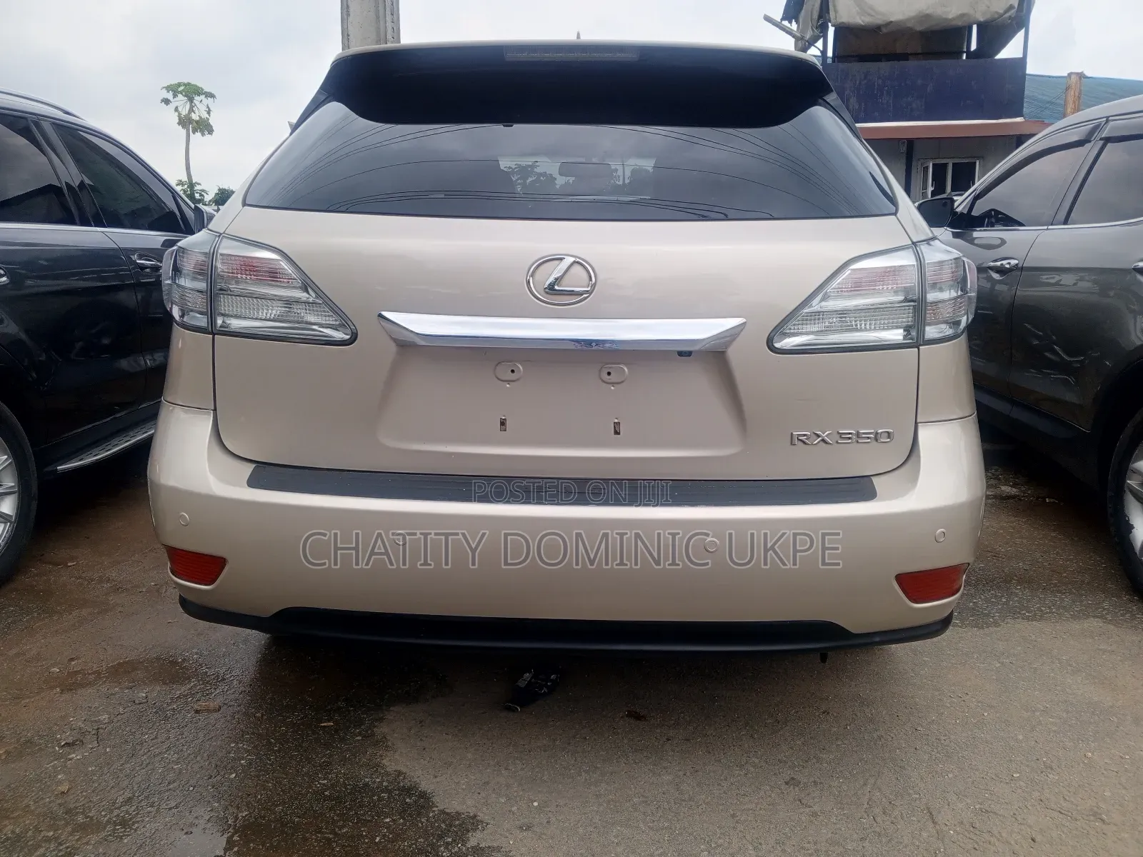 Lexus RX 350 2011 Gold
