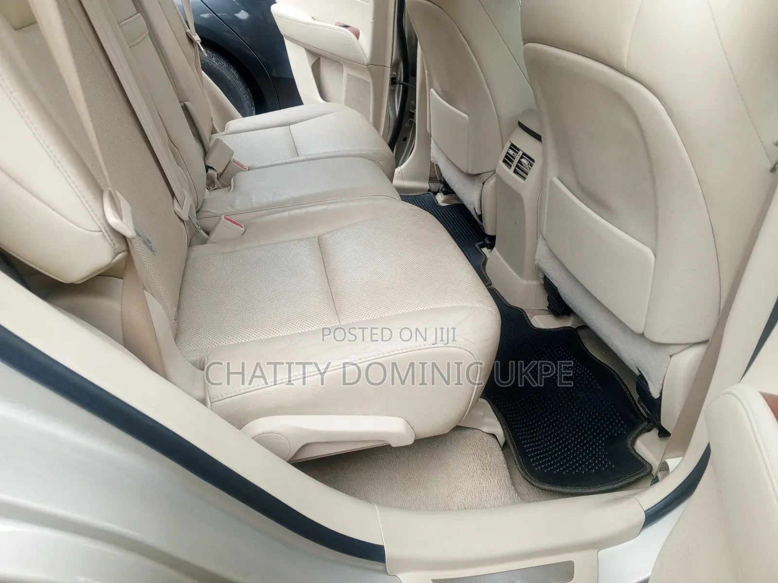 Lexus RX 350 2011 Gold