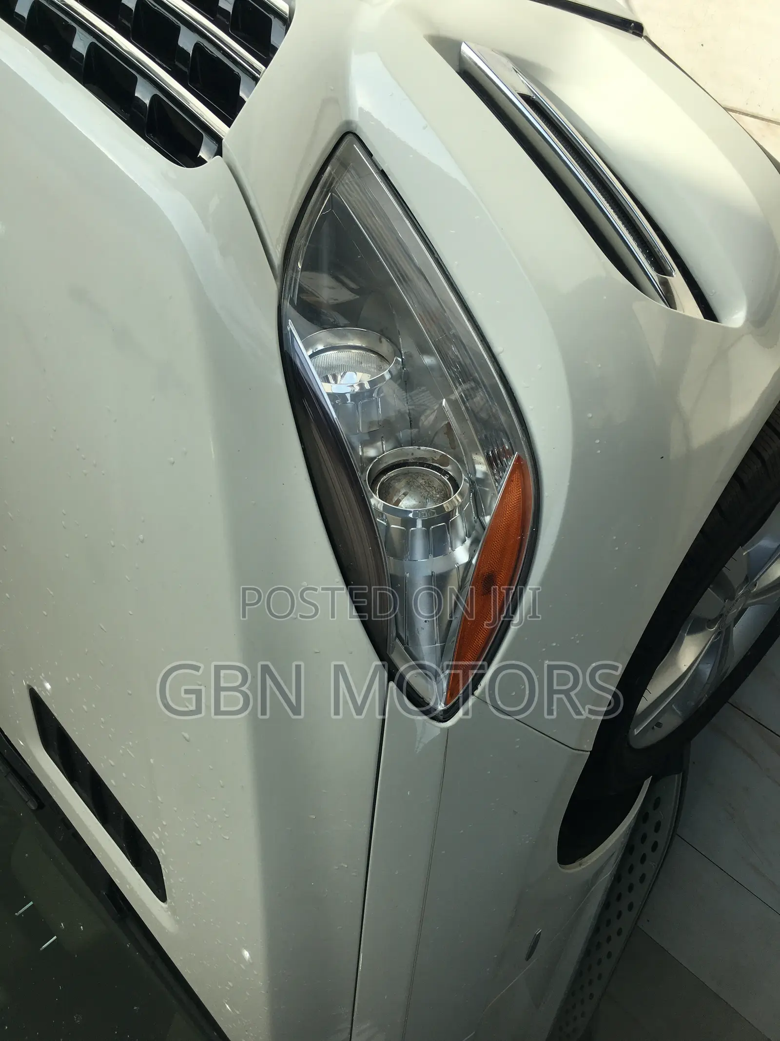 Mercedes-Benz M Class 2012 White