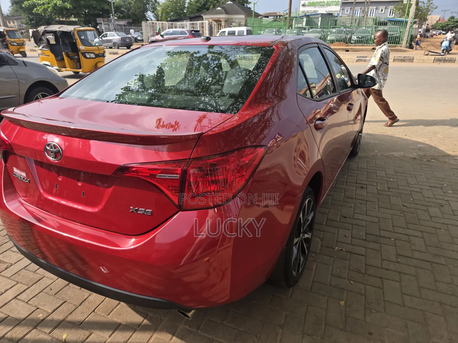 Toyota Corolla 2018 Red