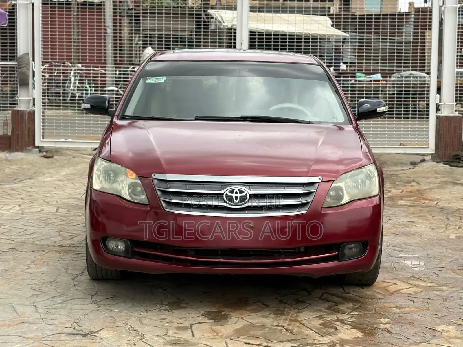 Toyota Avalon 2005 Burgundy
