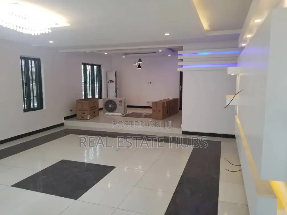 Furnished 5bdrm House in Rehoboth Park And, Eleko for sale