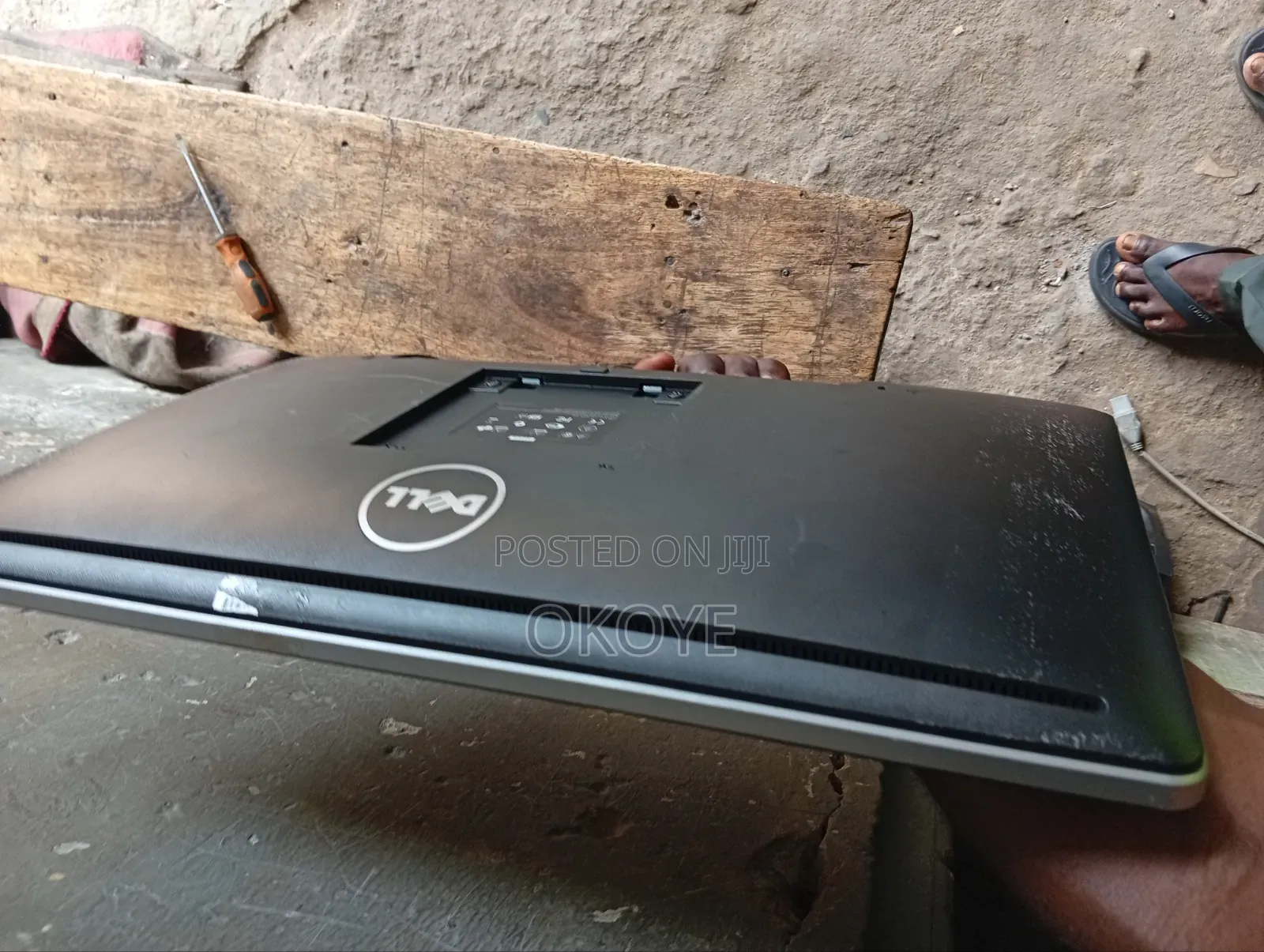 Dell P2214hb 22 Inches Monitor
