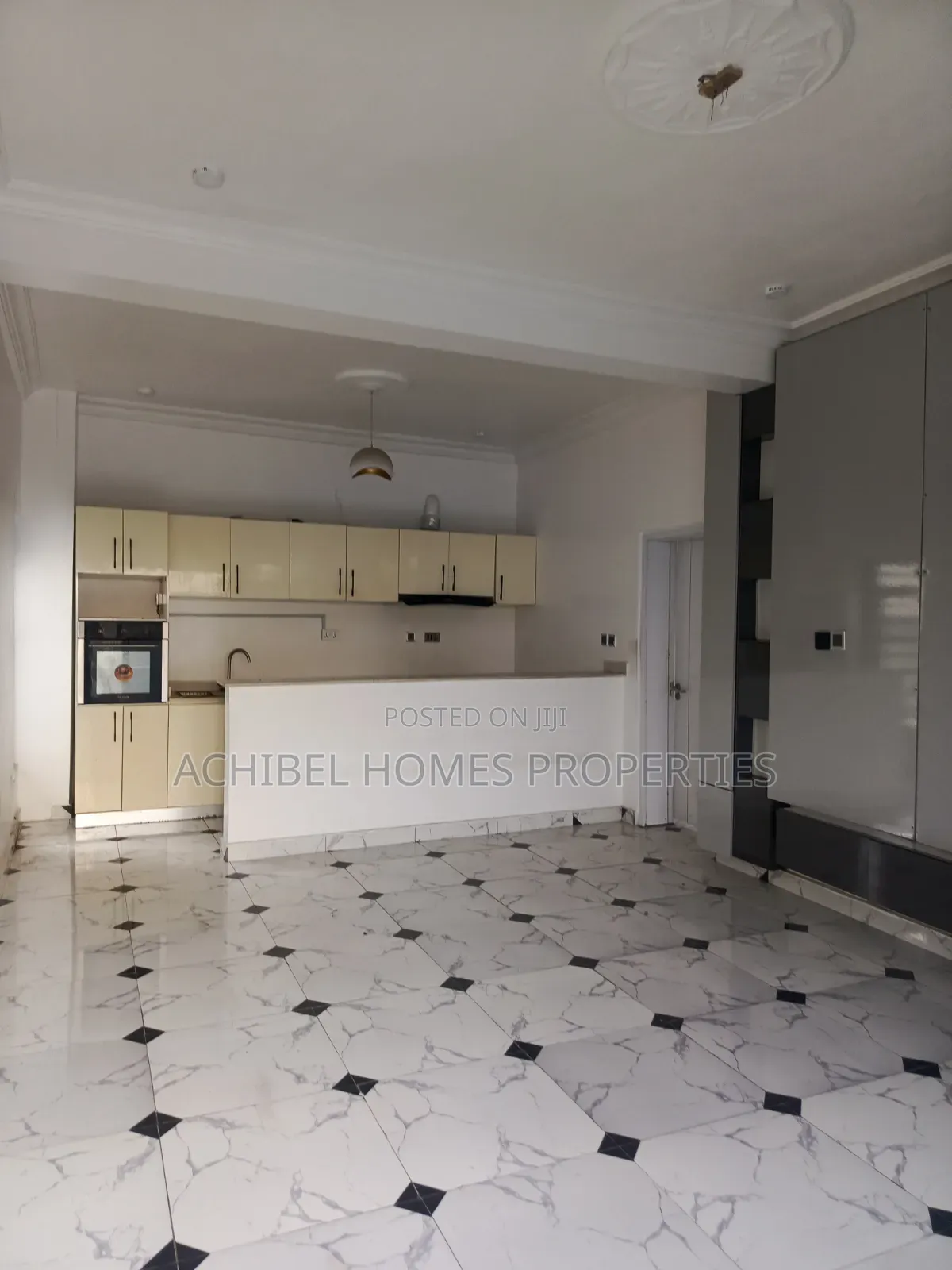 2bdrm Apartment in Lekki Conservation for rent