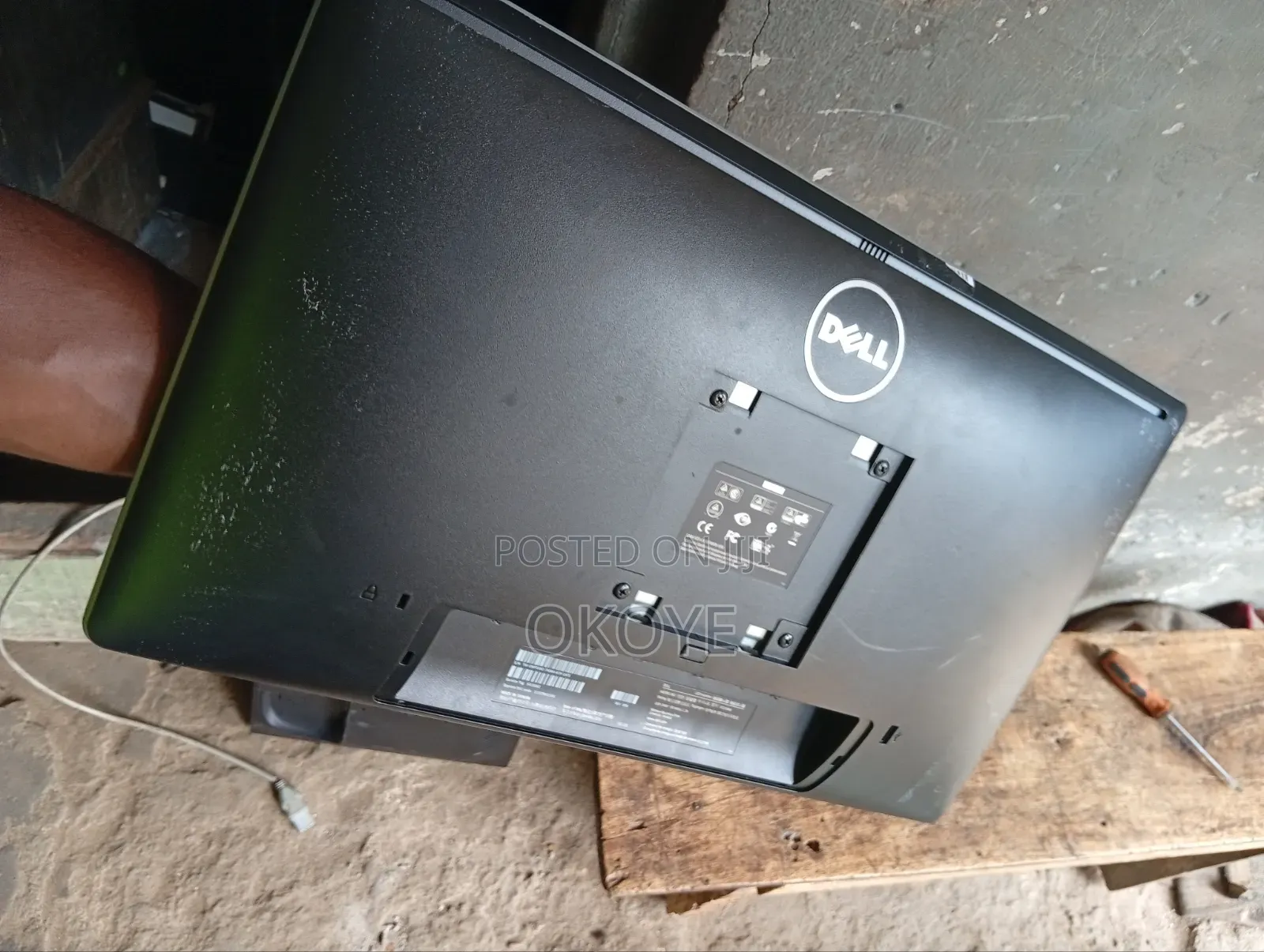 Dell P2214hb 22 Inches Monitor