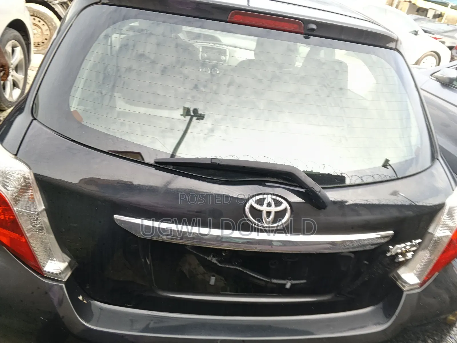 Toyota Yaris 2013 Black