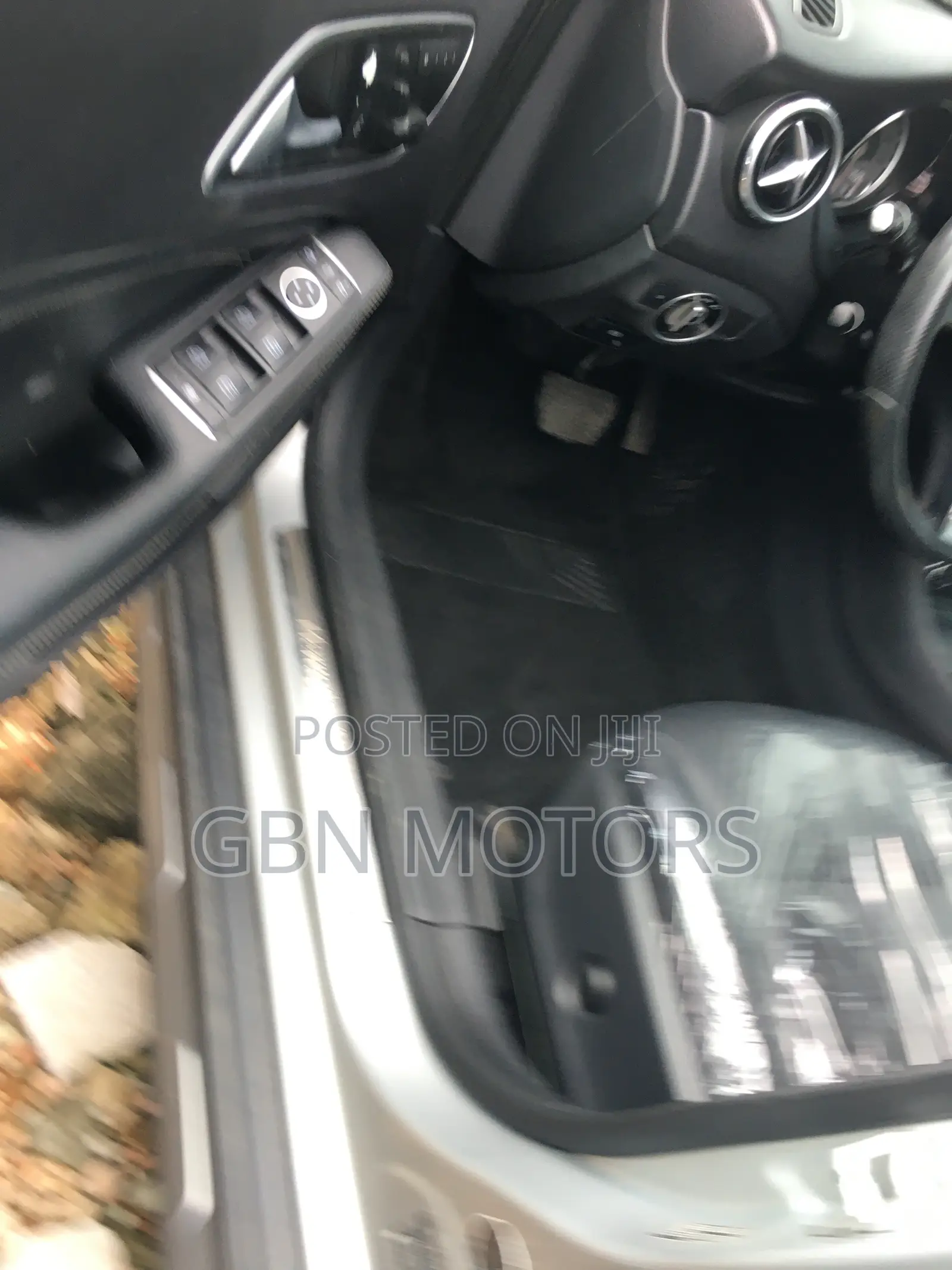 Mercedes-Benz GLA 250 2017 Silver