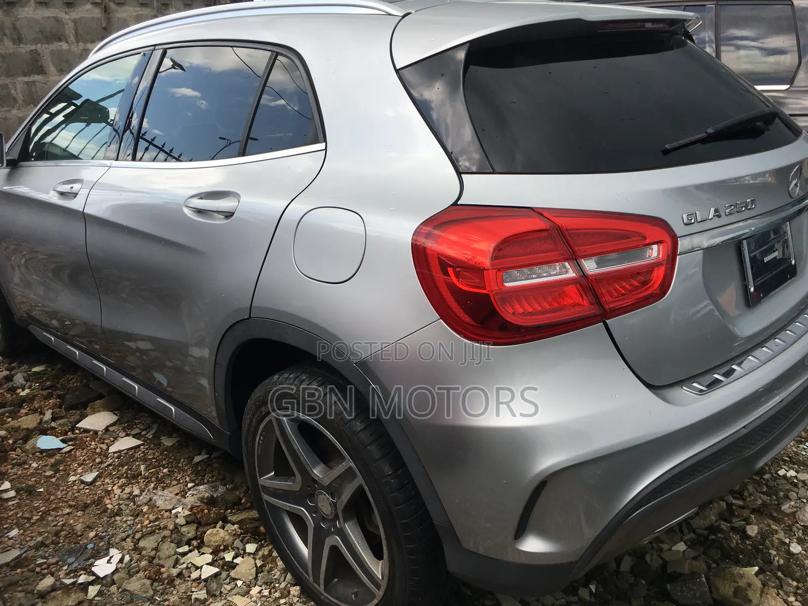 Mercedes-Benz GLA 250 2017 Silver