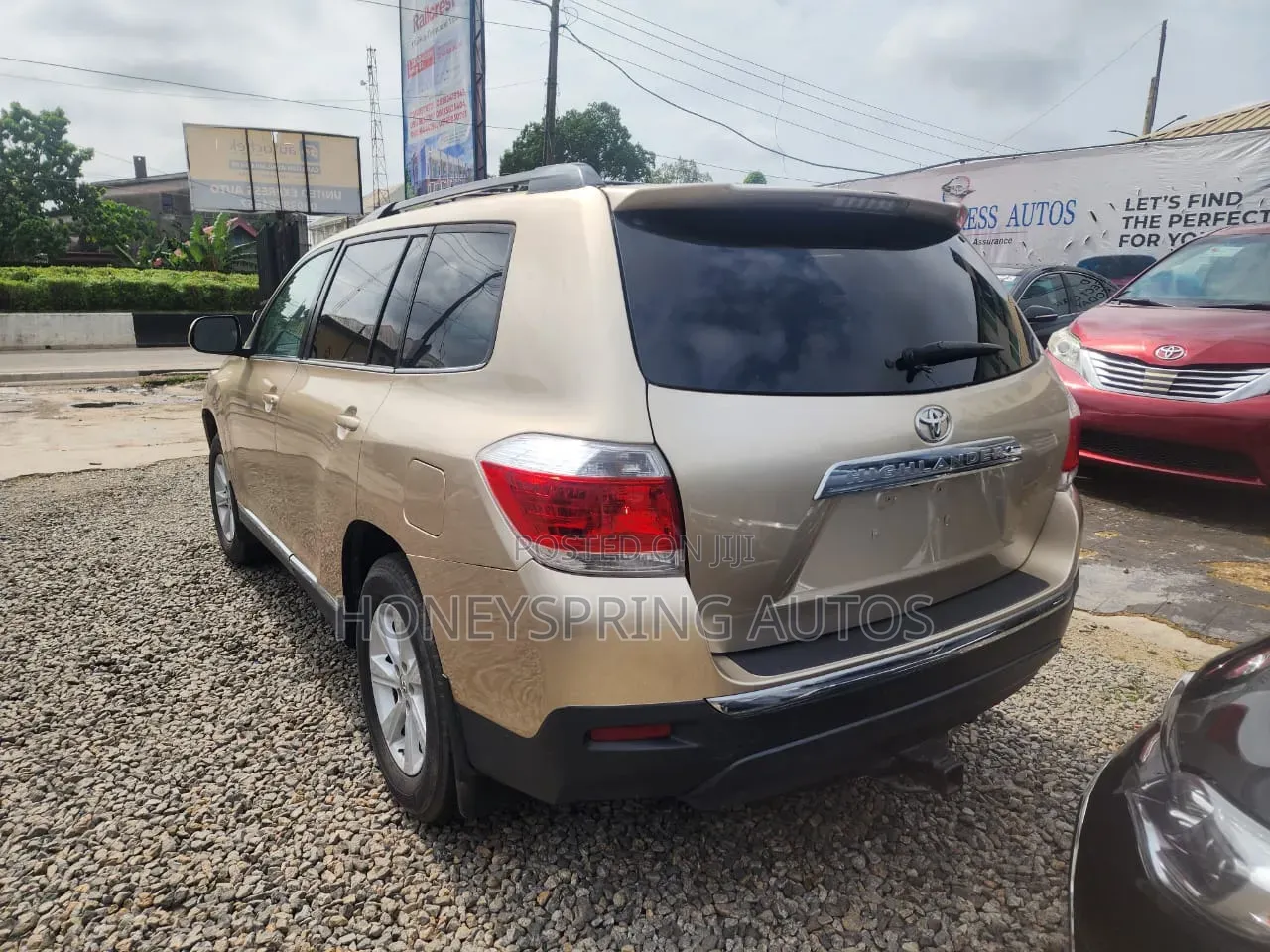 Toyota Highlander 2012 Gold
