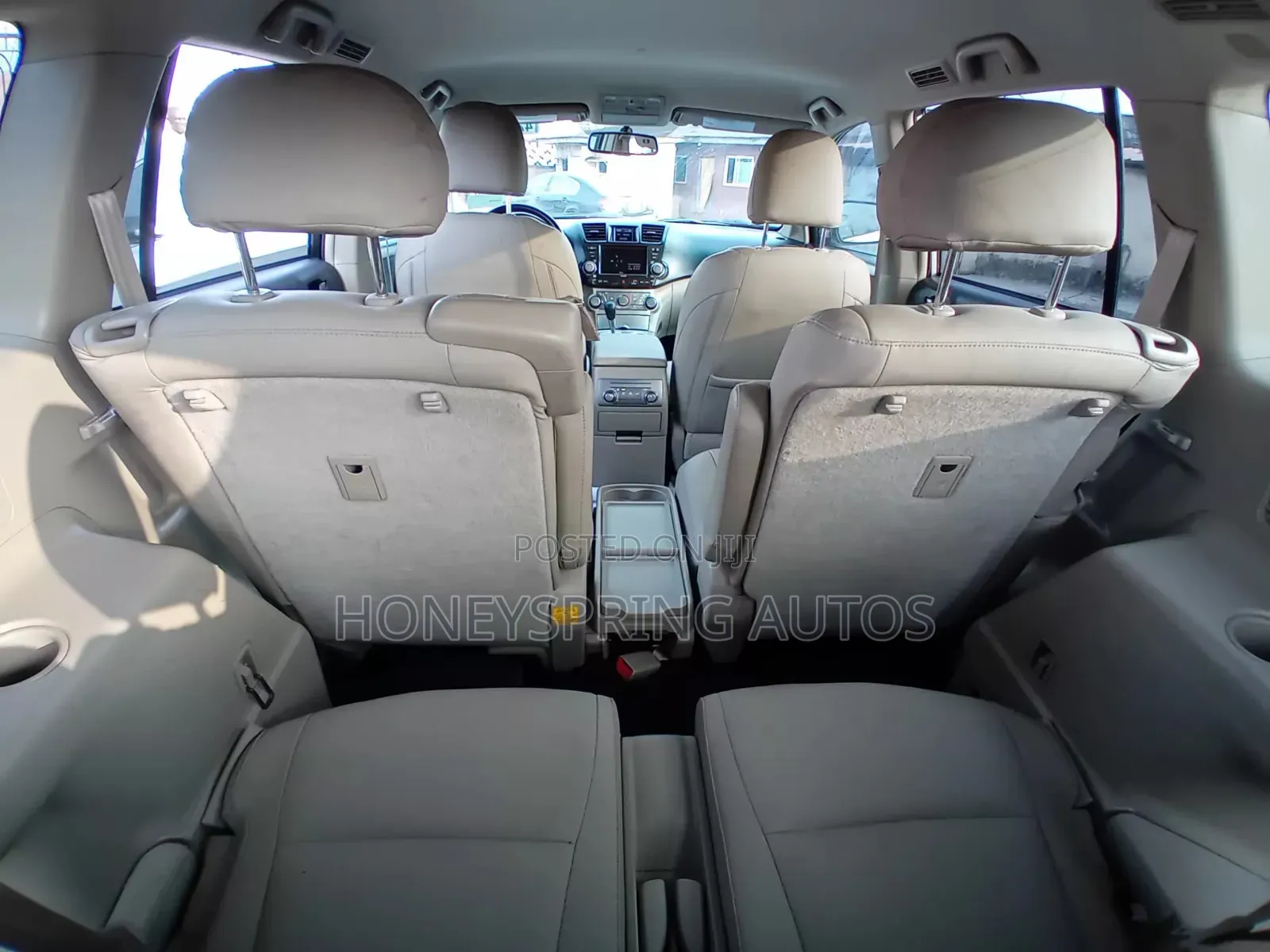 Toyota Highlander 2012 Gold
