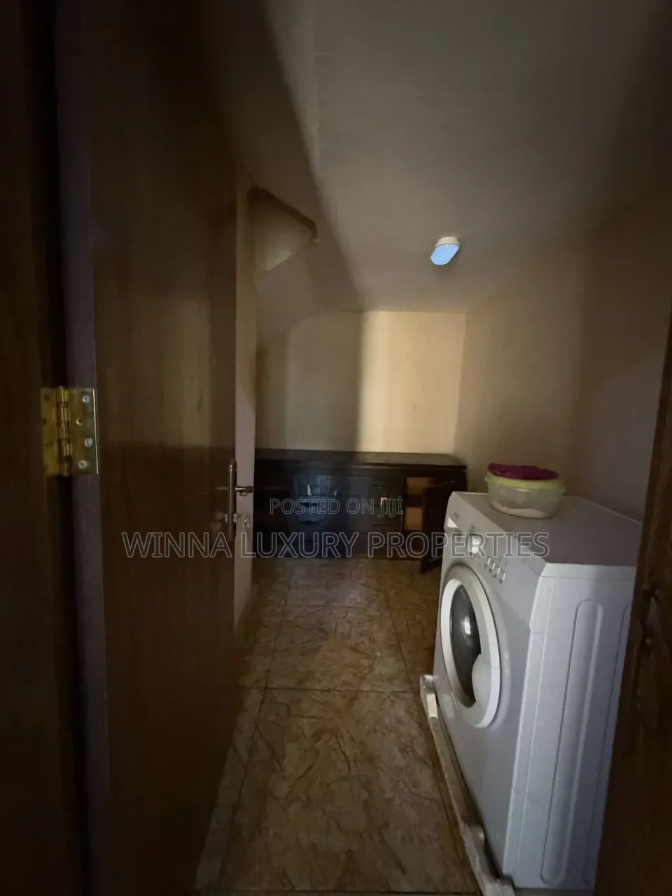 5bdrm Townhouse / Terrace in Katampe Extension for rent