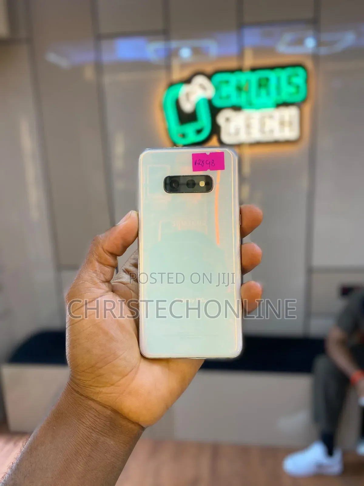 Samsung Galaxy S10e 128 GB White