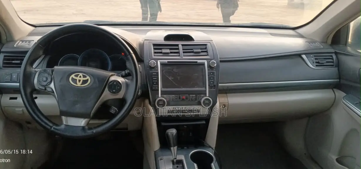 Toyota Camry 2013 Gray