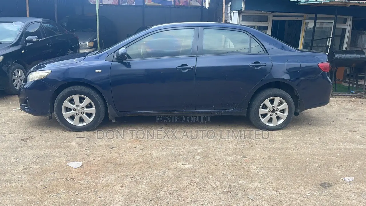 Toyota Corolla LE 4dr Sedan (1.8L 4cyl 4A) 2010 Blue