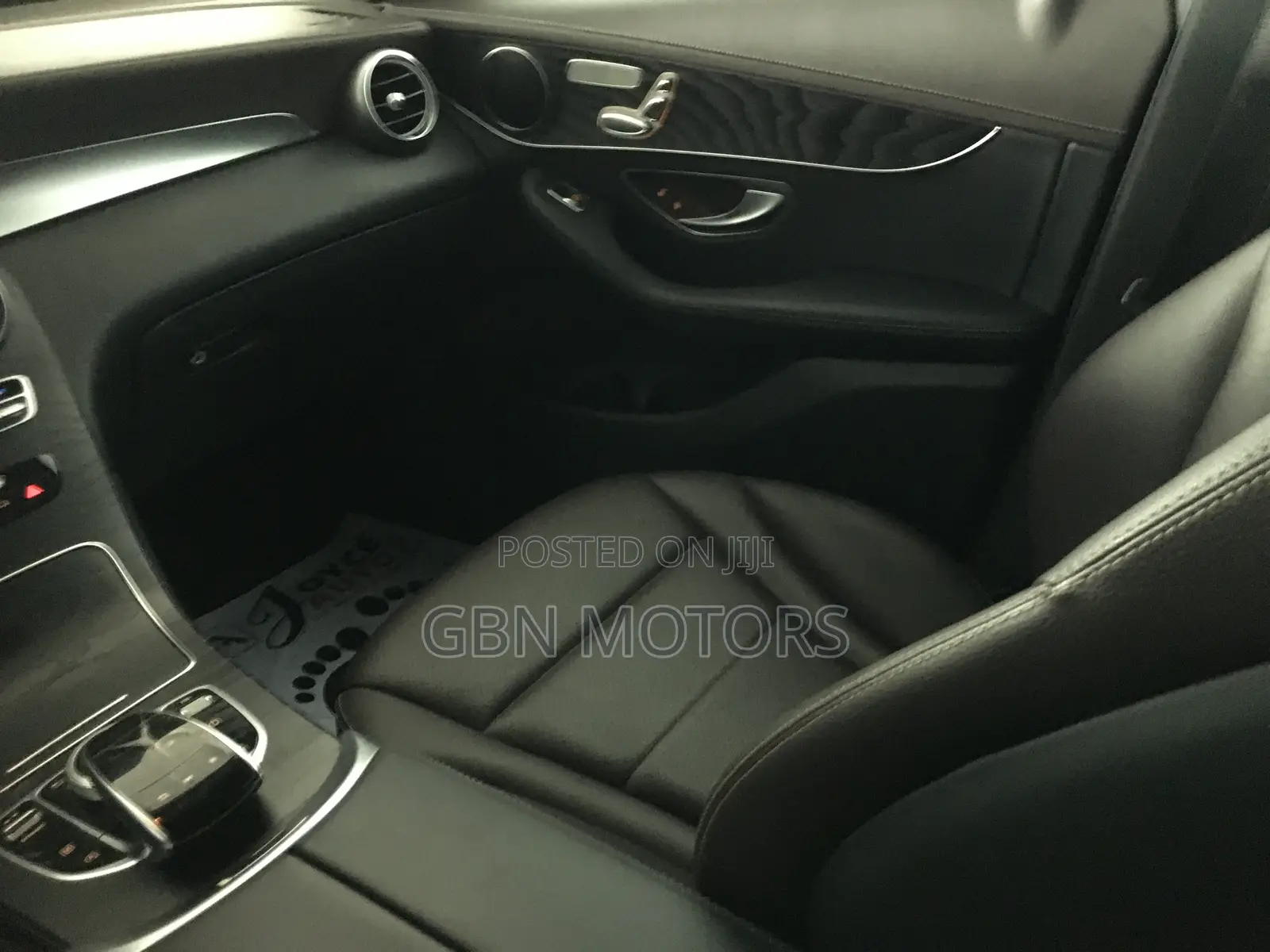 Mercedes-Benz GLC-Class 2018 White