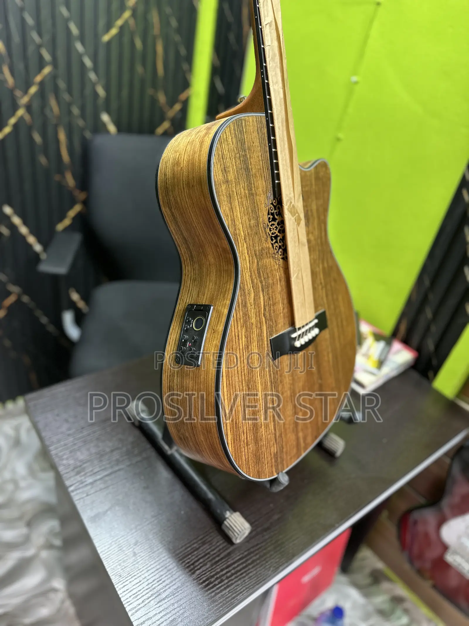 Smiger Jumbo Semi Acoustic Guitar