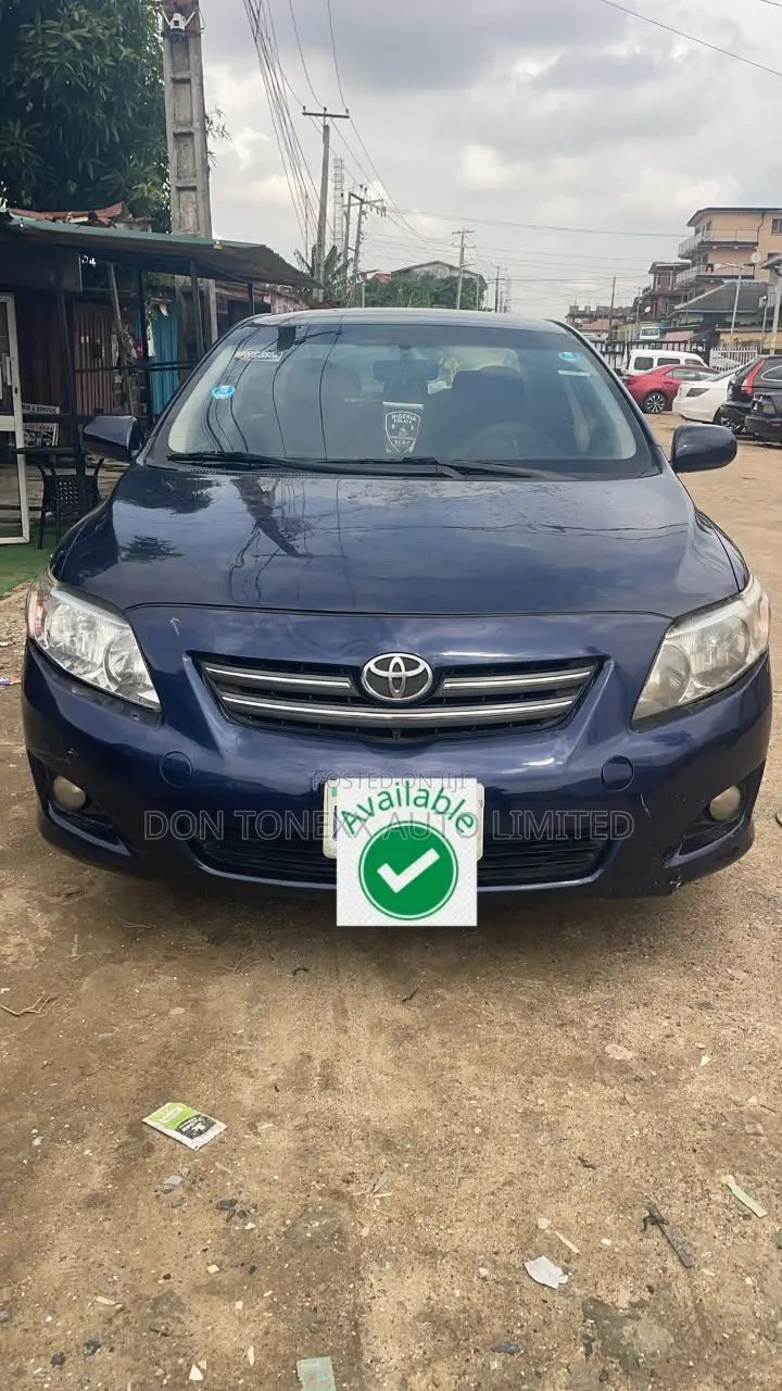 Toyota Corolla LE 4dr Sedan (1.8L 4cyl 4A) 2010 Blue