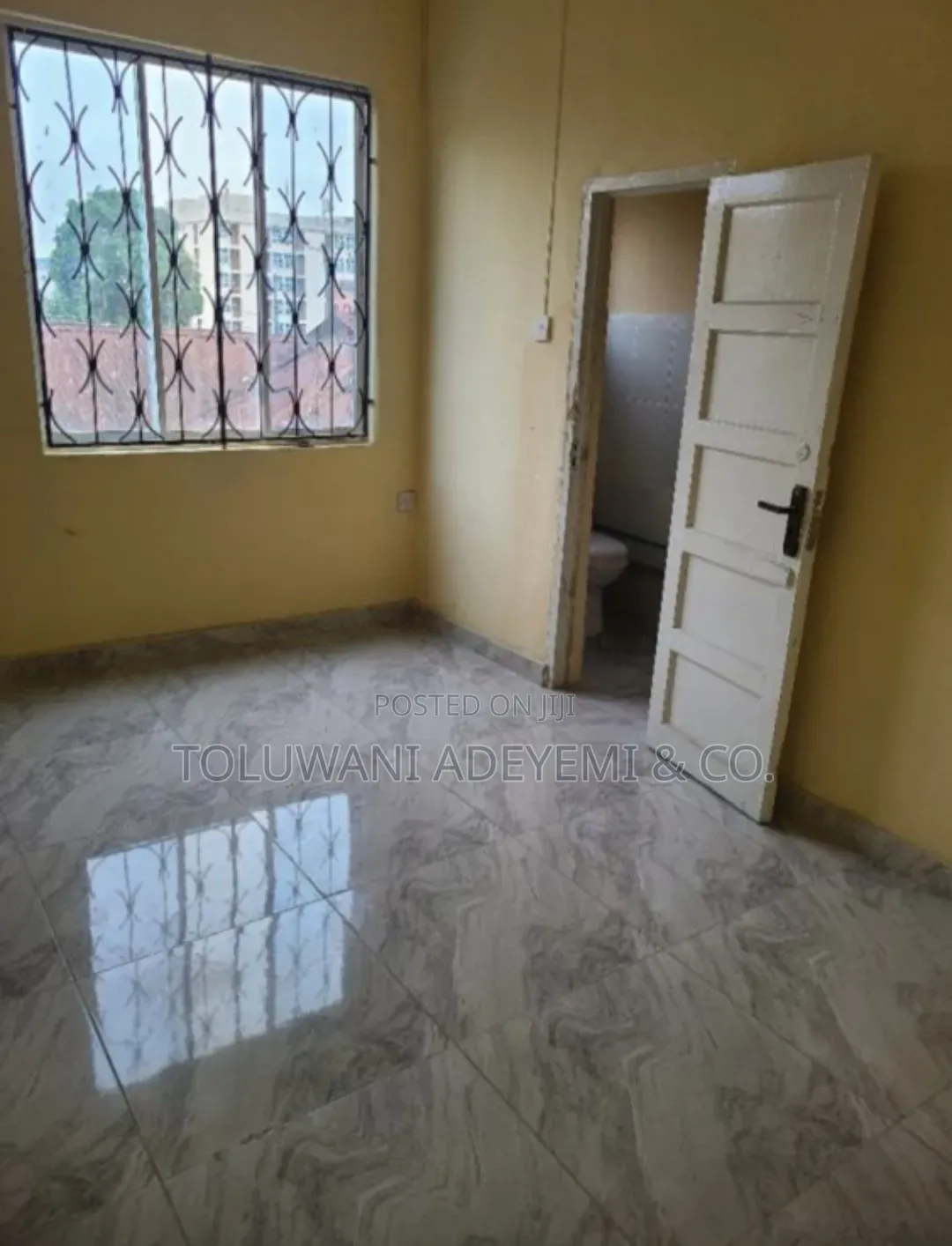 3 Bedroom Flat Commercial Office