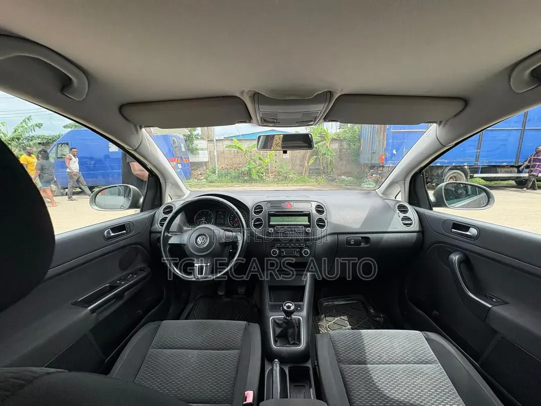 Volkswagen Golf 2010 Gray