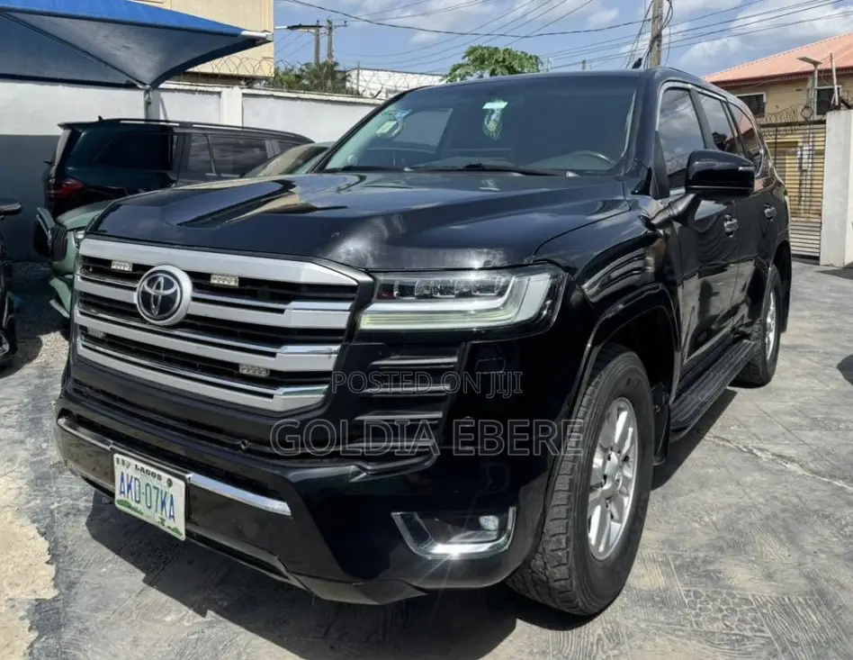 Toyota Land Cruiser 2023 Black
