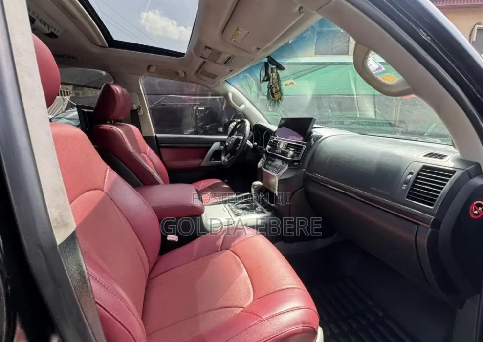 Toyota Land Cruiser 2023 Black