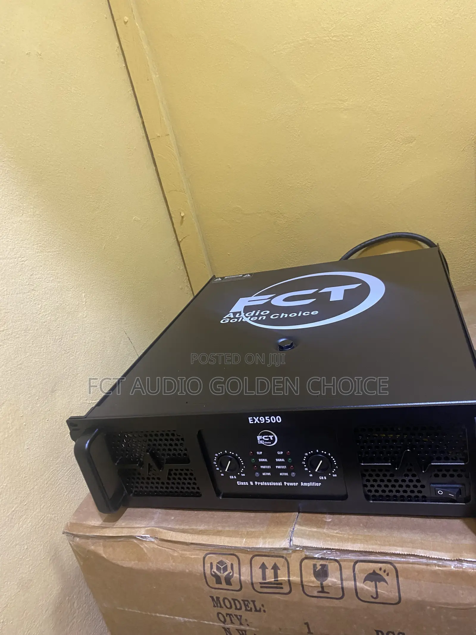 F C T Audio Ex 9,500 Amplifier