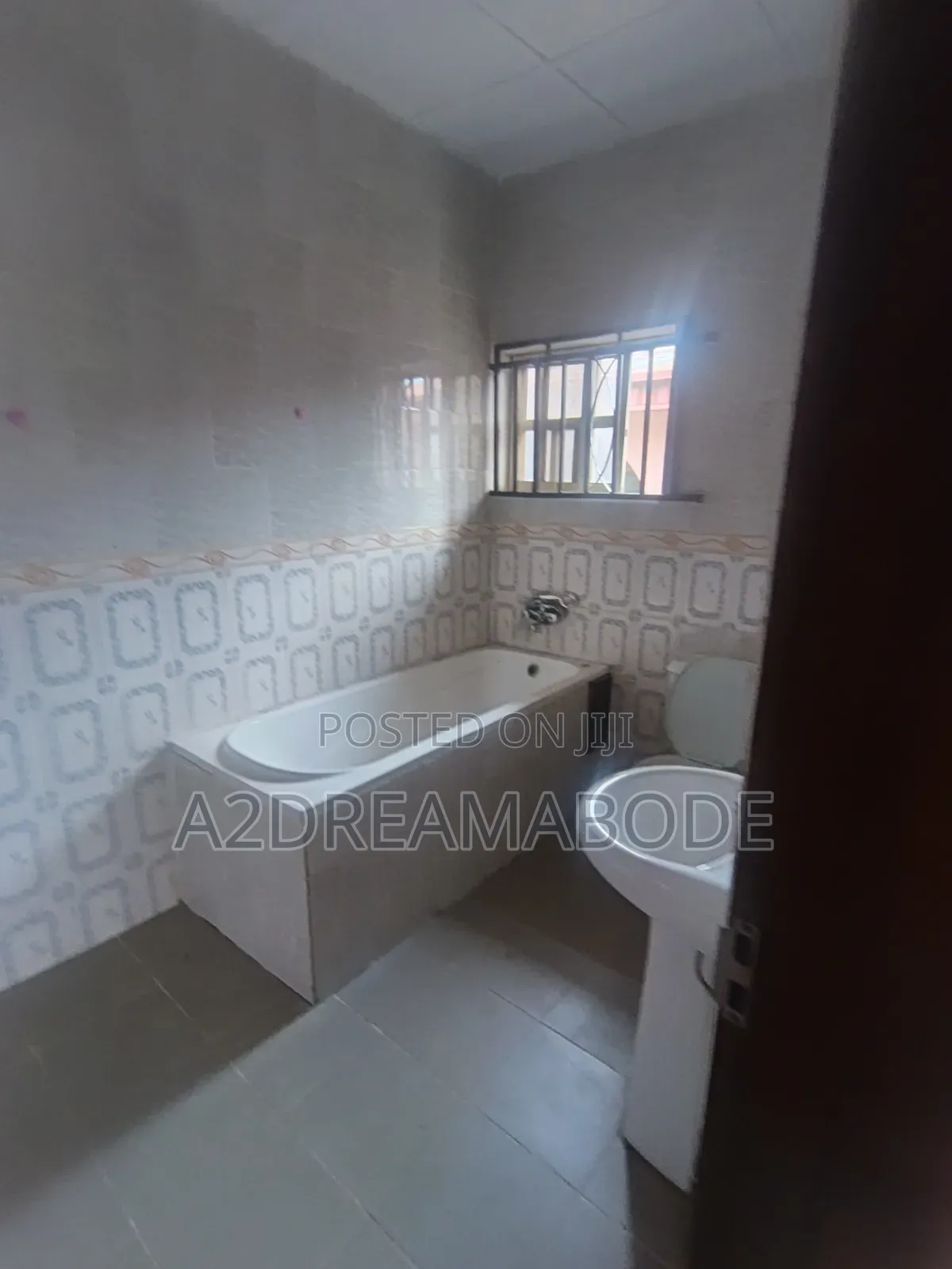 3bdrm Apartment in Opic, Isheri North for rent
