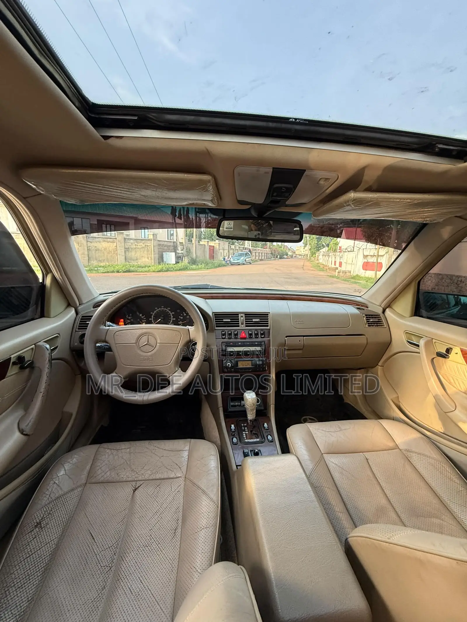Mercedes-Benz C280 2002 Gold