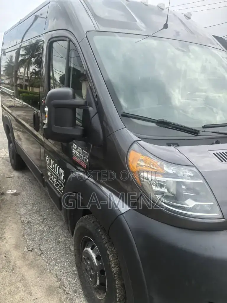 RAM Promaster 2500 2016 Black