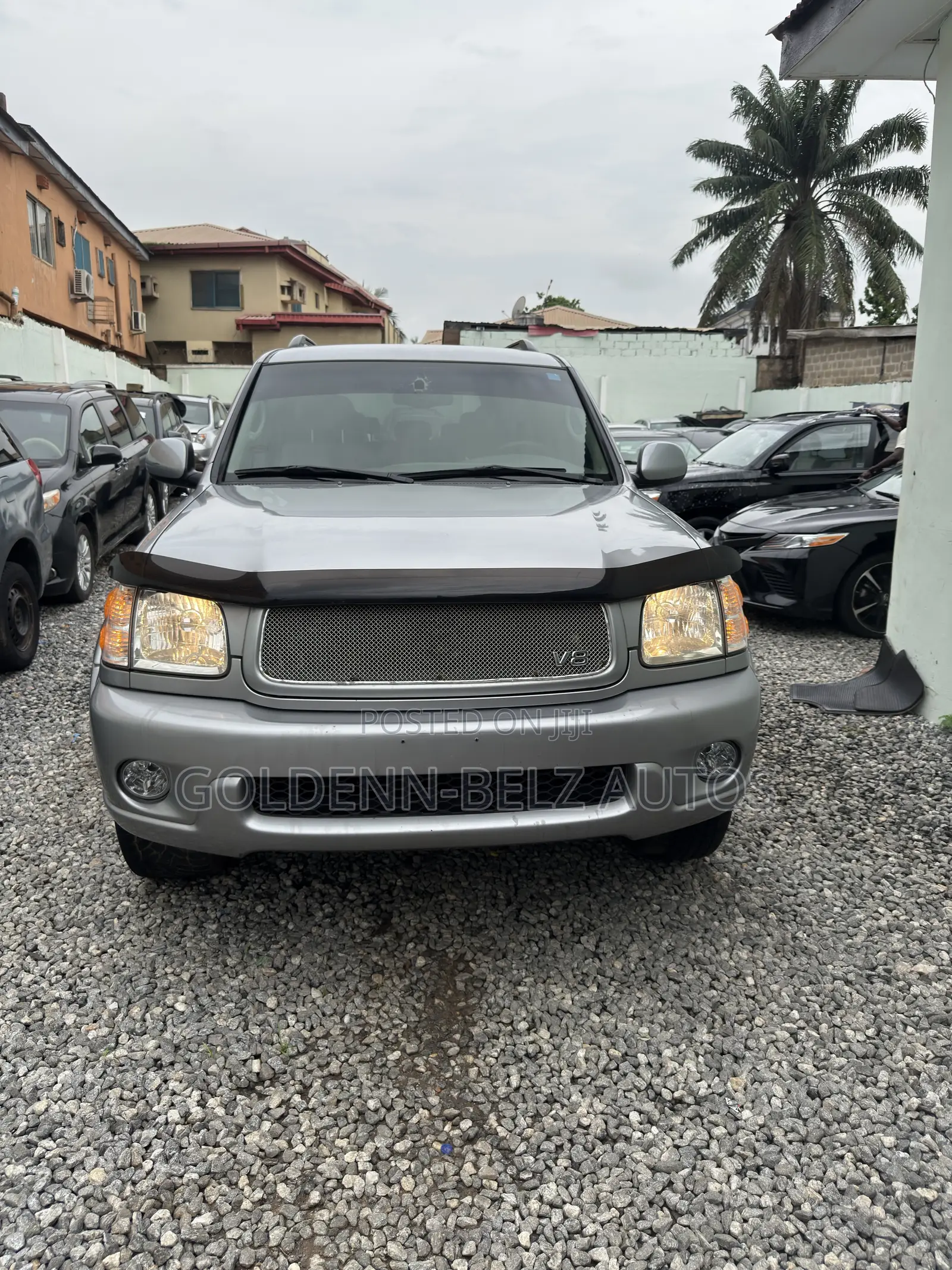 Toyota Sequoia SR5 4dr SUV 4WD (4.7L 8cyl 4A) 2001 Gray