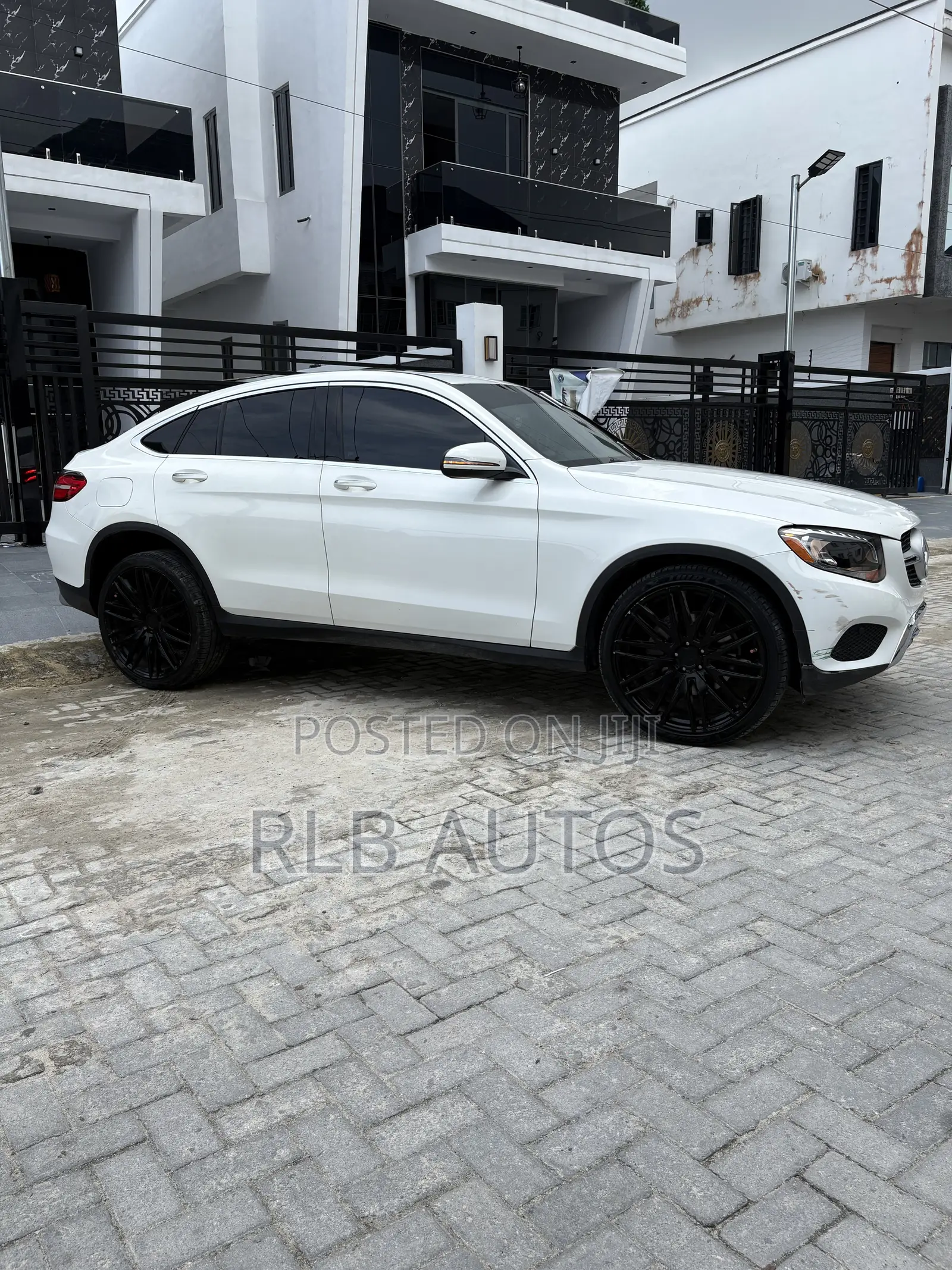 Mercedes-Benz GLC-Class 2017 White