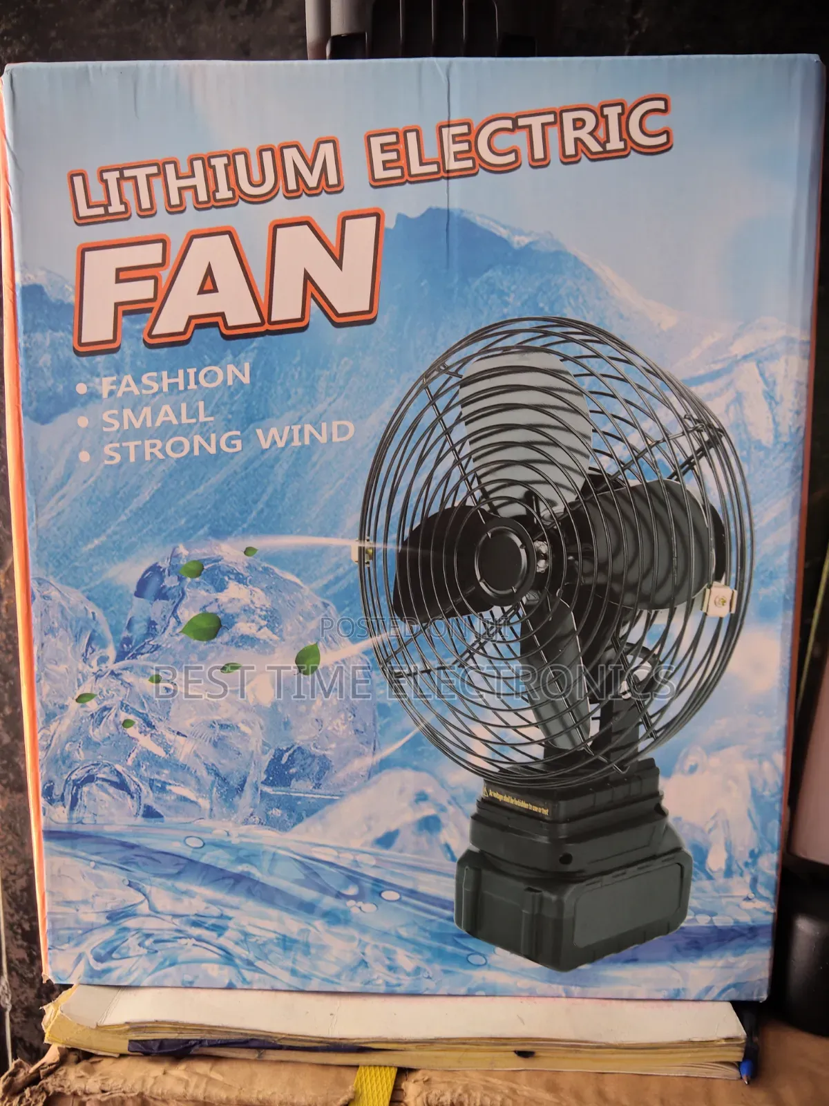 8" Fast Breeze Lithium Rechargeable Desk Fan