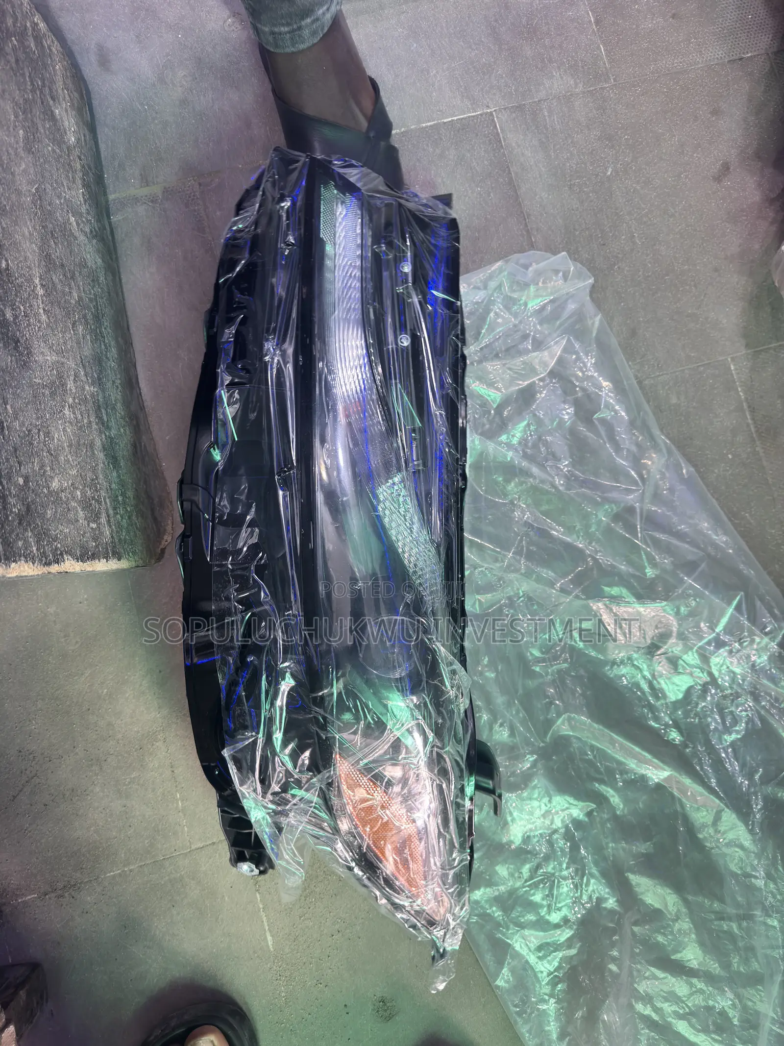 Headlights Toyota Camry 2025