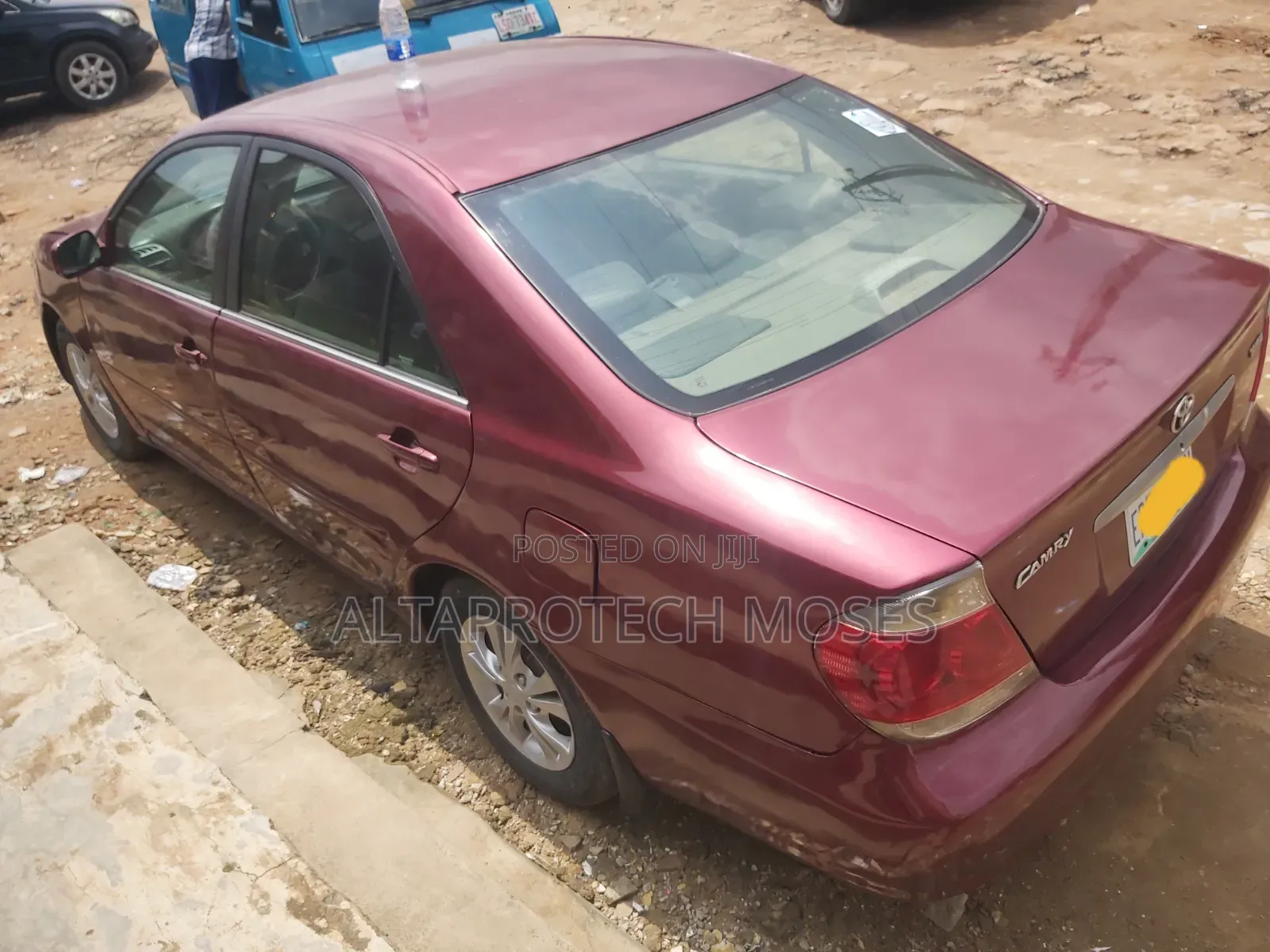 Toyota Camry LE V6 4dr Sedan (3.0L 6cyl 5A) 2005 Red