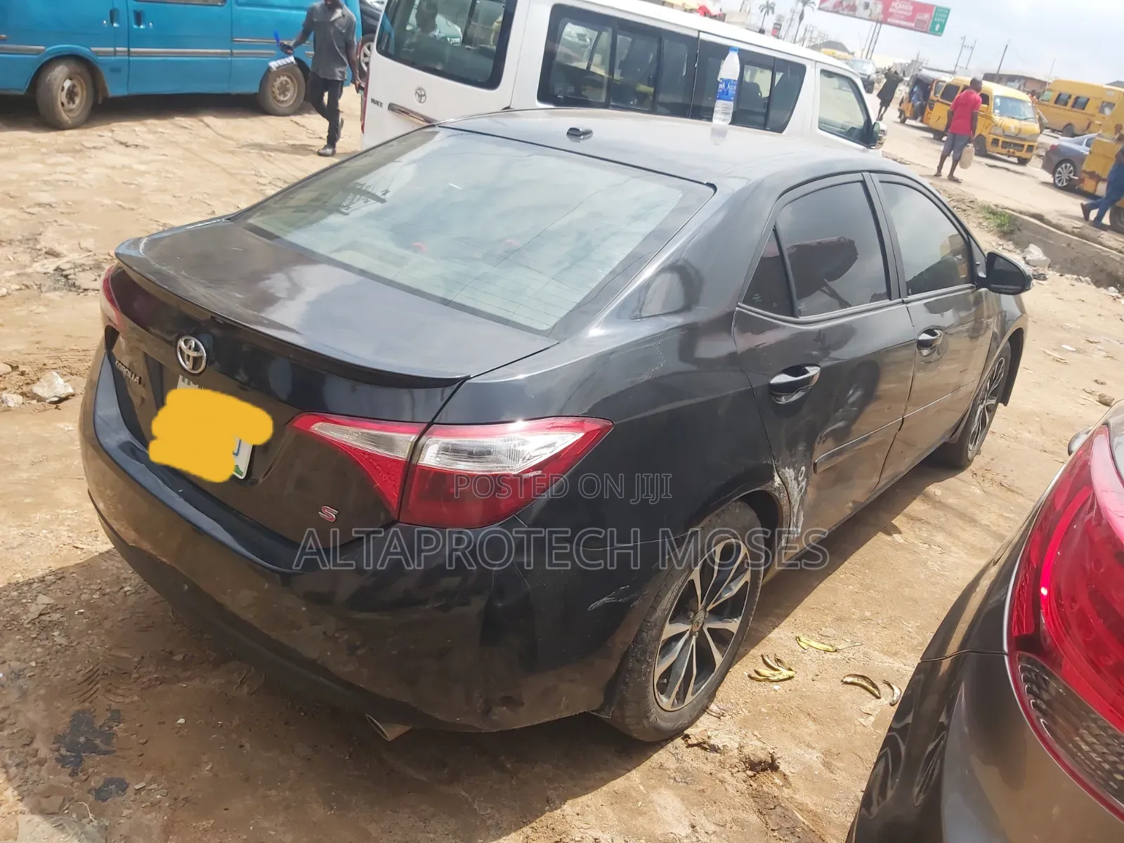 Toyota Corolla LE Premium 4dr Sedan (1.8L 4cyl CVT) 2014 Black