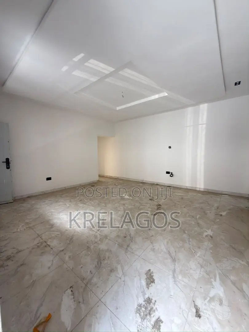 2bdrm Apartment in Sangotedo for sale